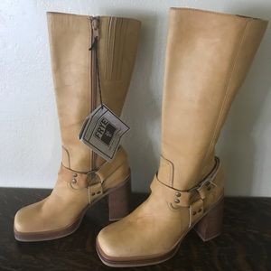 Frye Boots KARMAHARNESS NWT 8.5